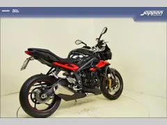 Triumph street triple675r 2013 occasion – foto 7 van 23