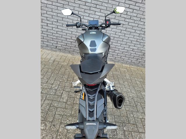 honda - cb-1000-hornet