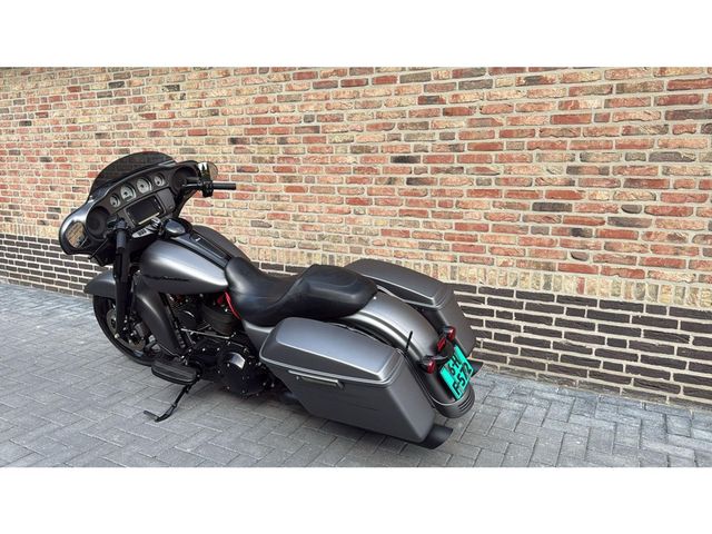 harley-davidson - street-glide-special-flhxs