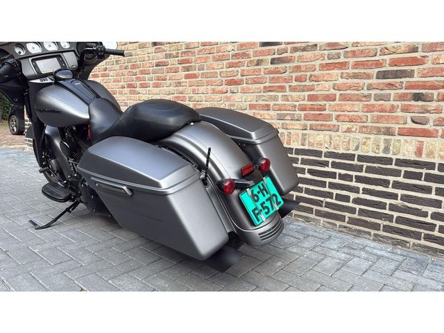 harley-davidson - street-glide-special-flhxs