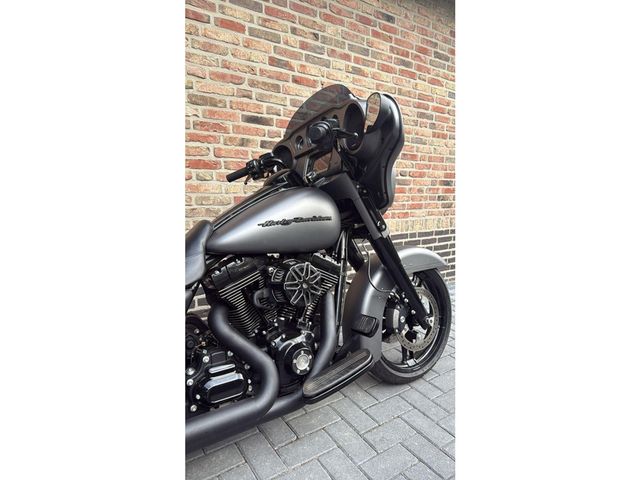 harley-davidson - street-glide-special-flhxs