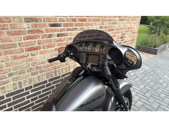 harley-davidson - street-glide-special-flhxs