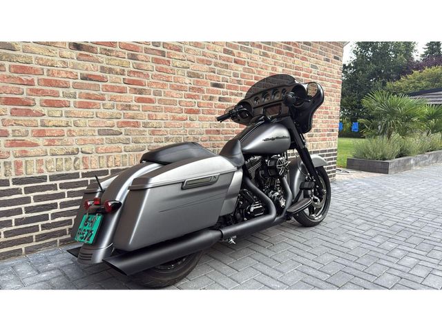 harley-davidson - street-glide-special-flhxs