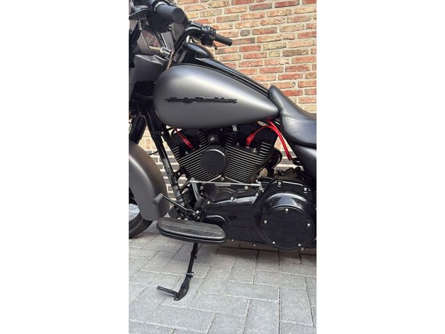 harley-davidson - street-glide-special-flhxs
