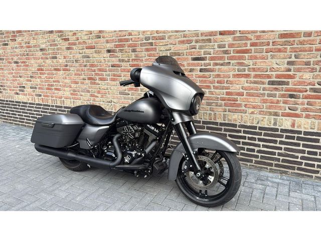 harley-davidson - street-glide-special-flhxs