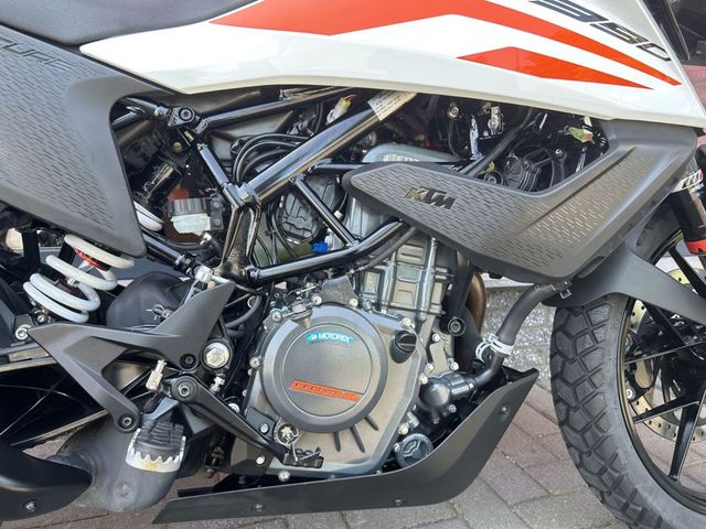 ktm - 390-adventure