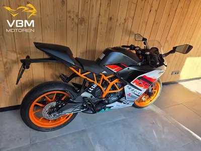 KTM RC 125 – foto 3