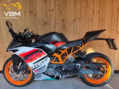 KTM RC 125 – foto 4