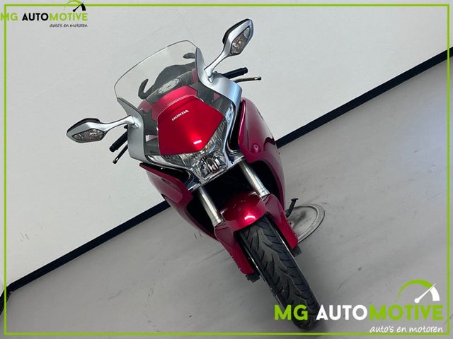 honda - vfr-1200-f
