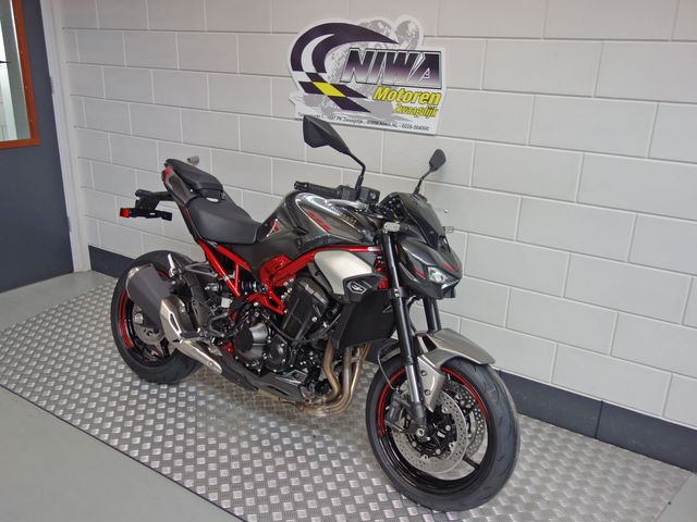kawasaki - z900