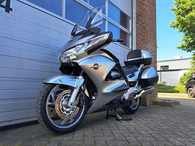 honda - st-1300-pan-european-c-abs