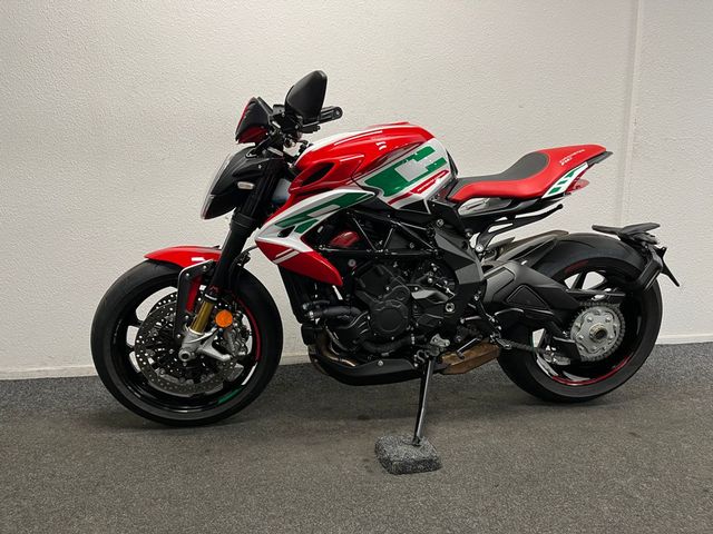 mv-agusta - dragster-800-rc-scs