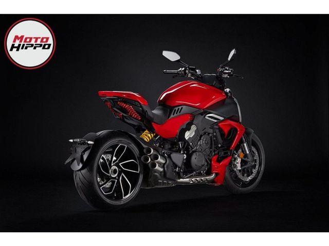ducati - diavel-v4