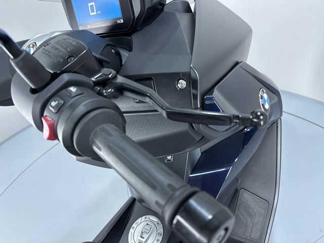 bmw - c-400-gt