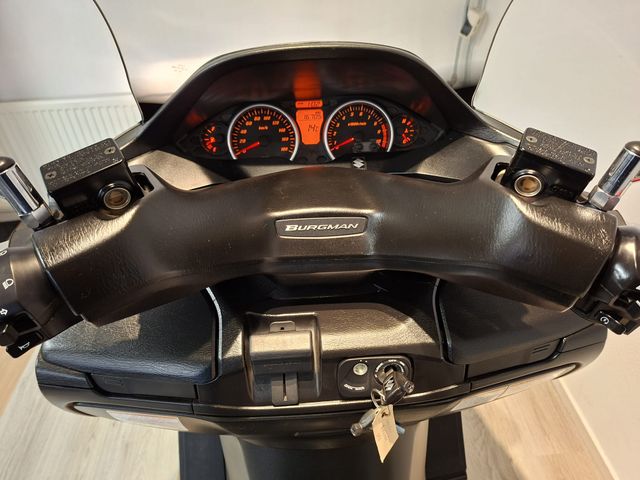 suzuki - burgman-400