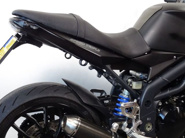 triumph - speed-triple-1050