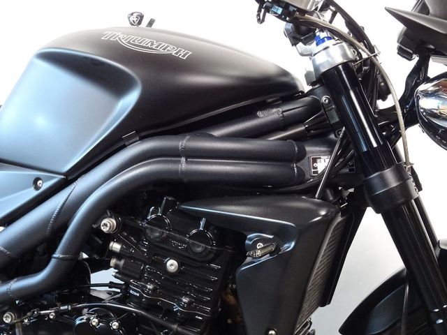 triumph - speed-triple-1050