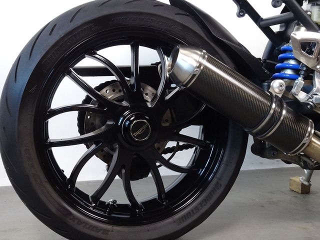 triumph - speed-triple-1050