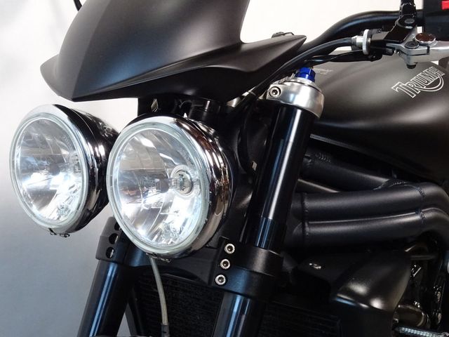 triumph - speed-triple-1050