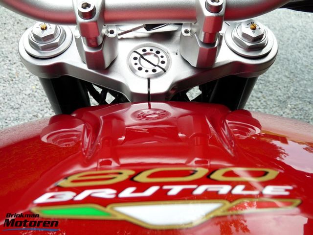 mv-agusta - brutale-800