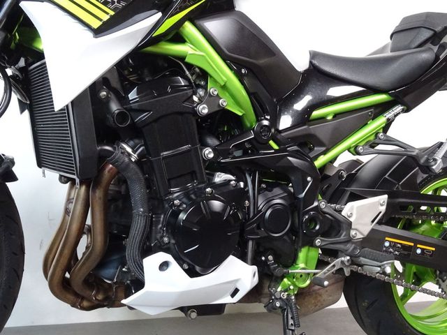 kawasaki - z900