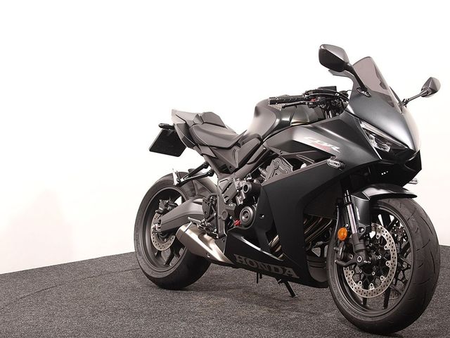 honda - cbr-650-r