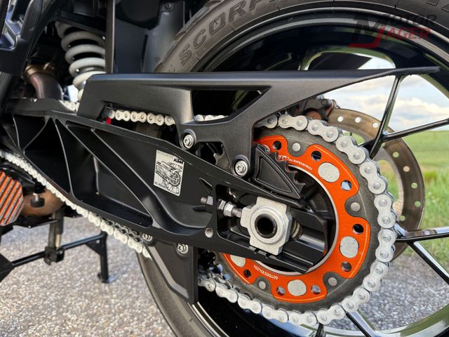 ktm - 1290-super-adventure-s