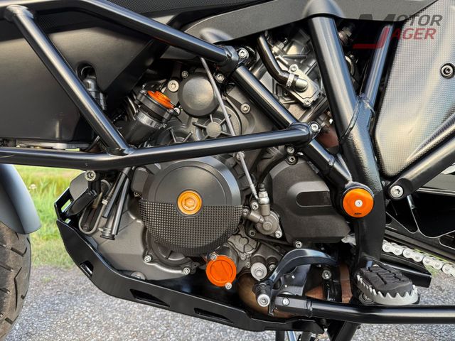 ktm - 1290-super-adventure-s