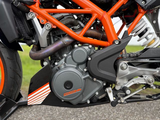 ktm - 390-duke-abs