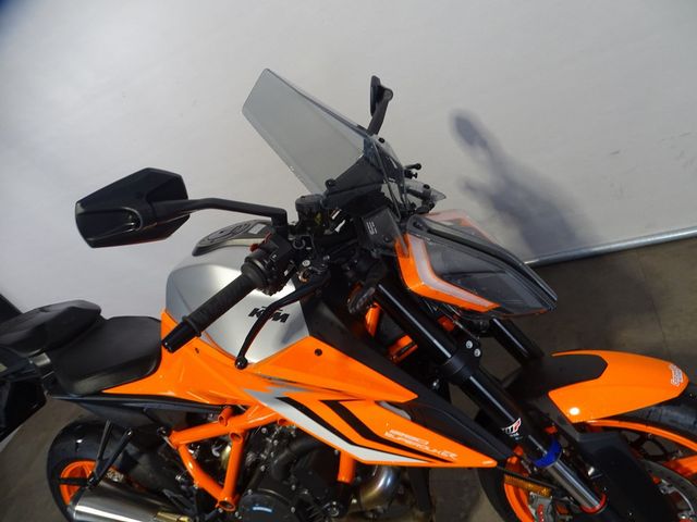 ktm - 1290-super-duke-r