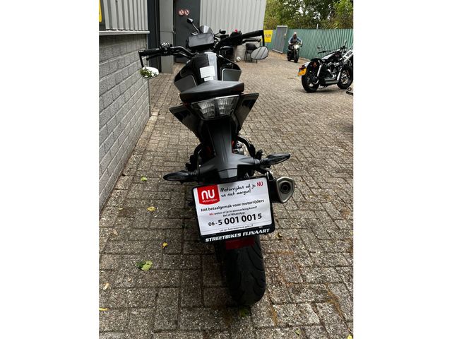 ktm - 390-duke-abs