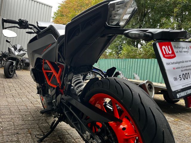 ktm - 390-duke-abs