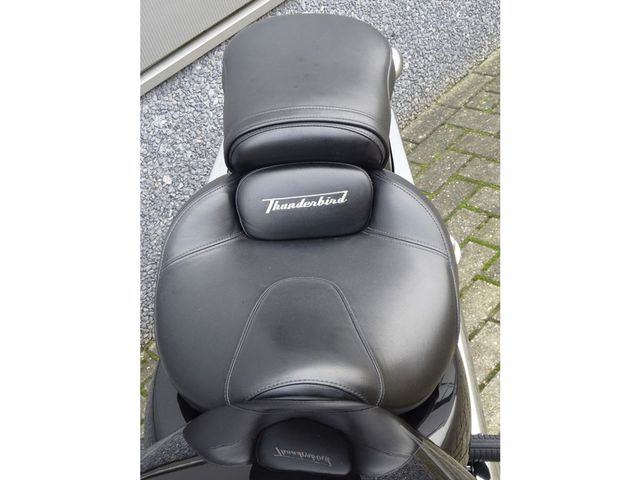 triumph - thunderbird-commander