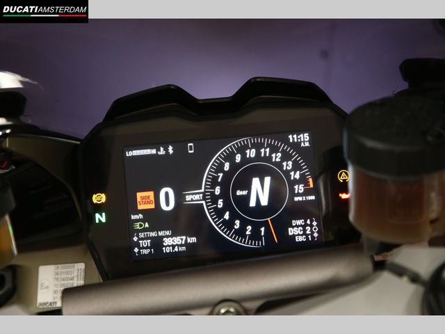 ducati - panigale-v4