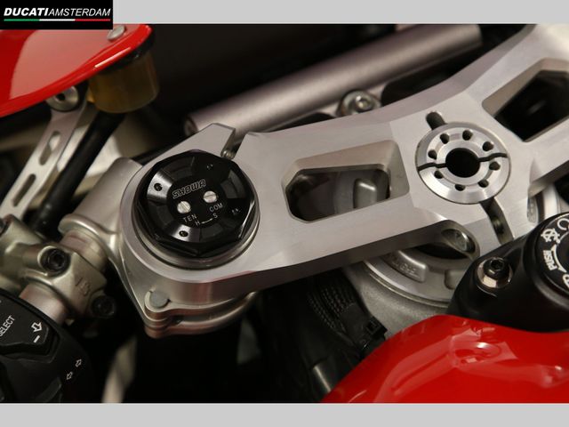 ducati - panigale-v4