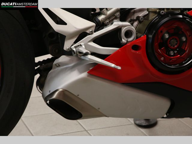 ducati - panigale-v4
