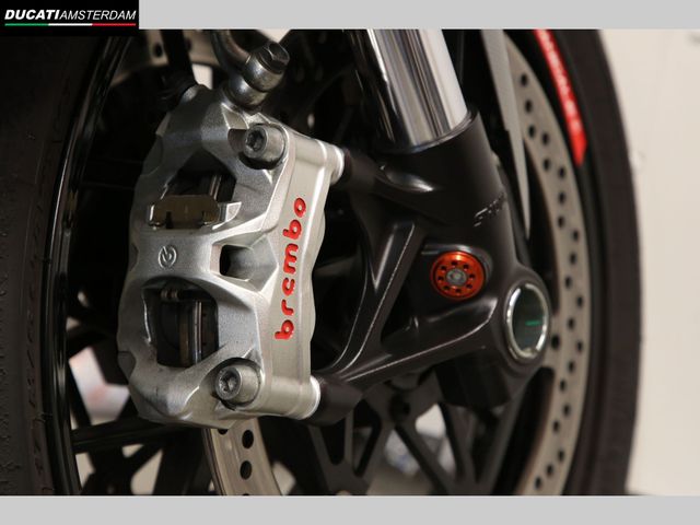ducati - panigale-v4