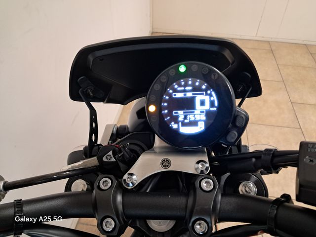 yamaha - xsr-900-abs