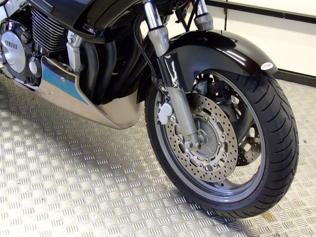 yamaha - fj-1200--abs