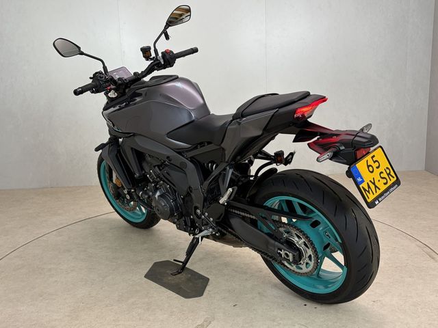 yamaha - mt-09-y-amt
