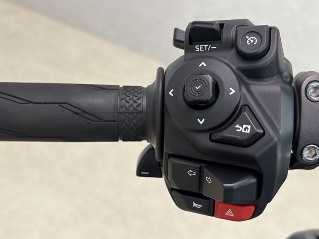 yamaha - mt-09-y-amt