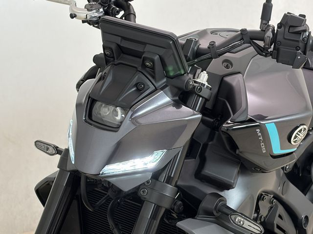 yamaha - mt-09-y-amt