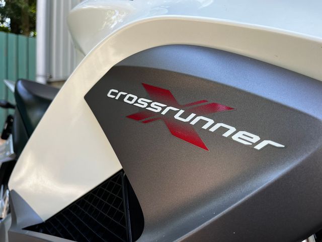 honda - vfr-800-x-crossrunner