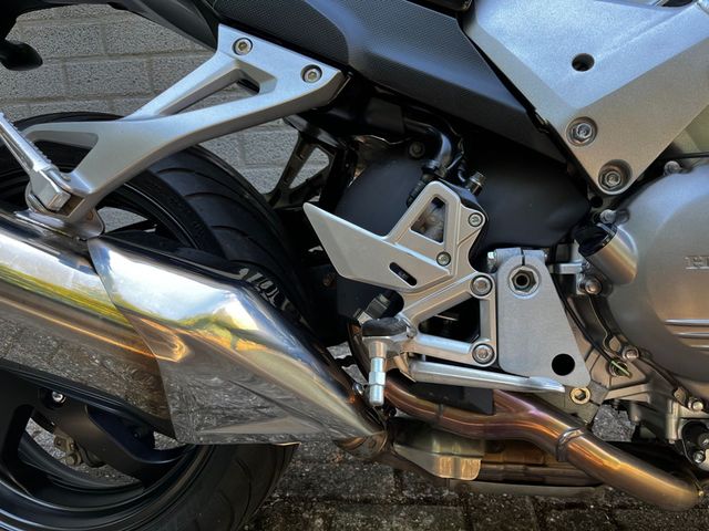 honda - vfr-800-x-crossrunner