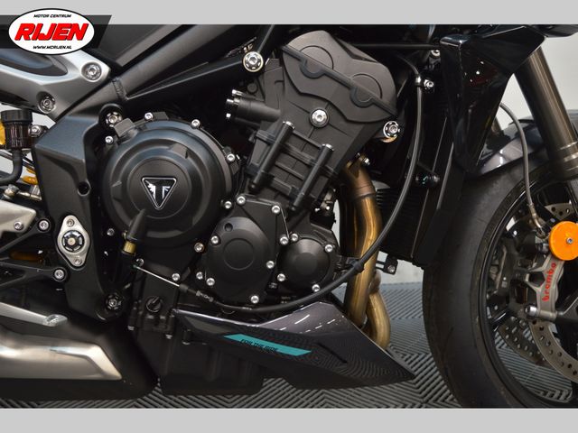 triumph - street-triple-rs
