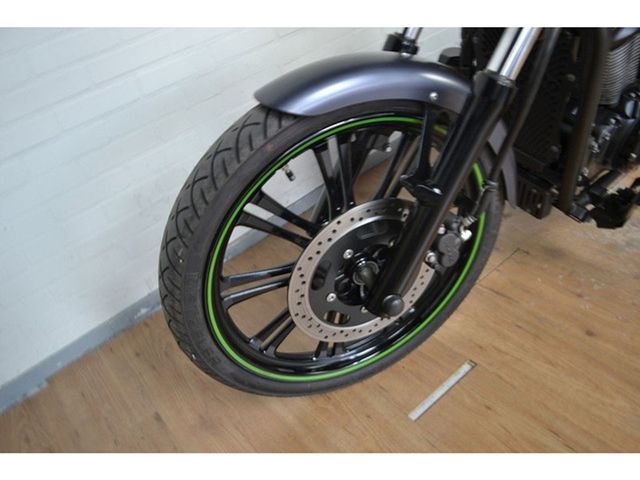 kawasaki - vn-900-custom