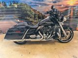 HARLEY-DAVIDSON STREET GLIDE FLHX