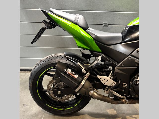 kawasaki - z-750-abs