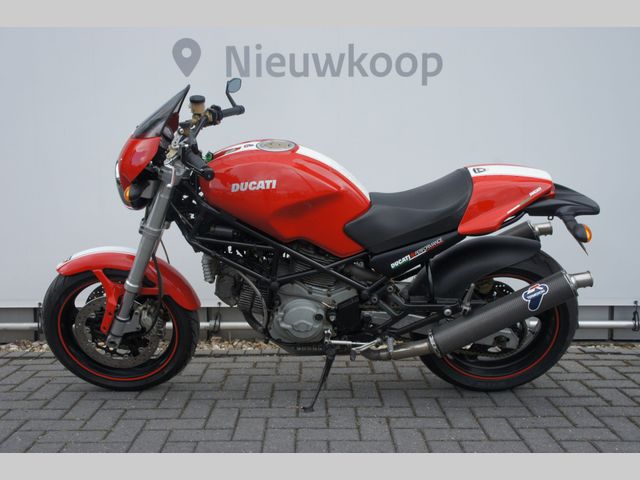 ducati - m-900-i.e.