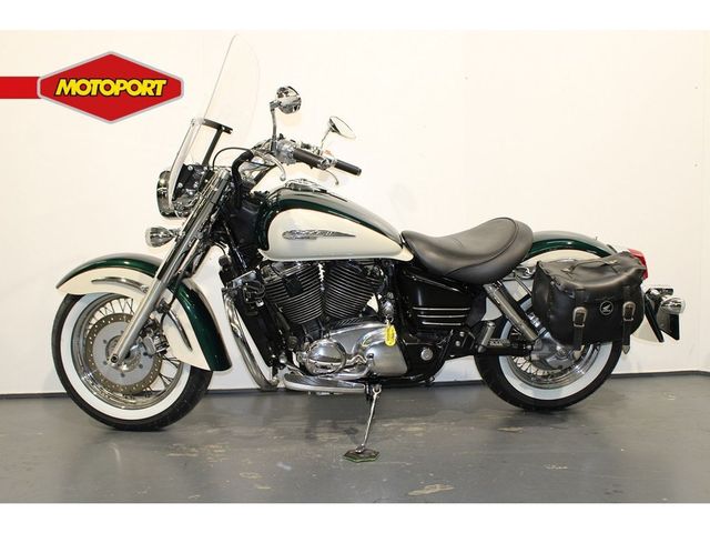 honda - vt-1100-c3-aero